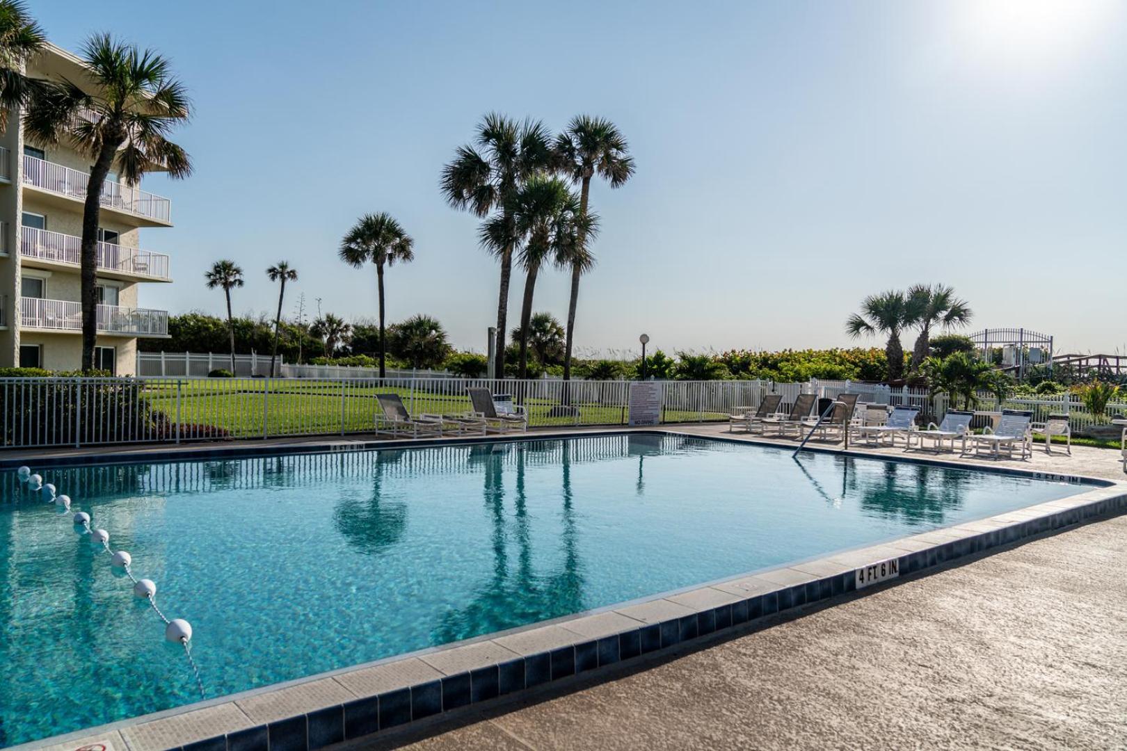 Cocoa Beach Towers Exteriér fotografie