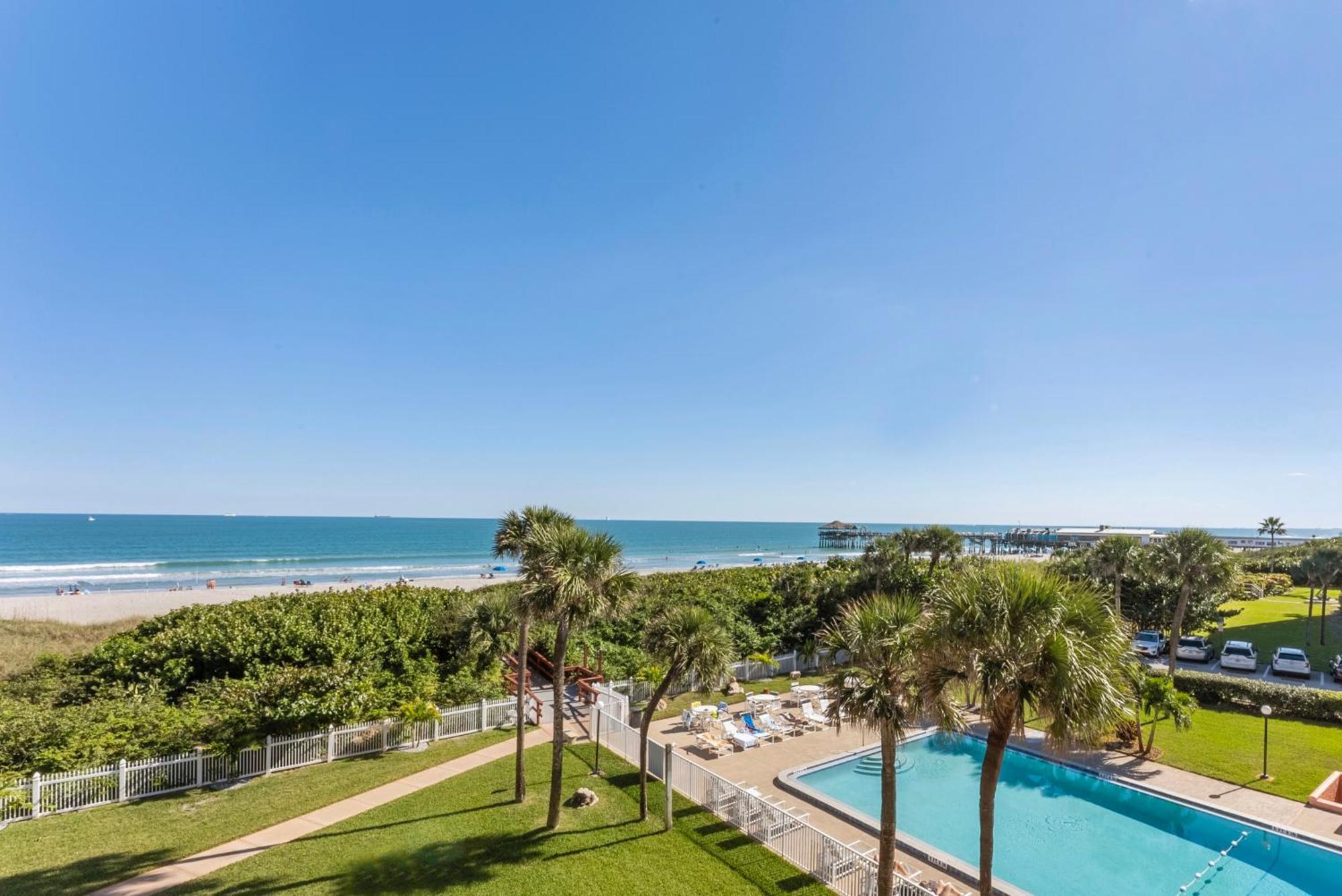 Cocoa Beach Towers Pokoj fotografie