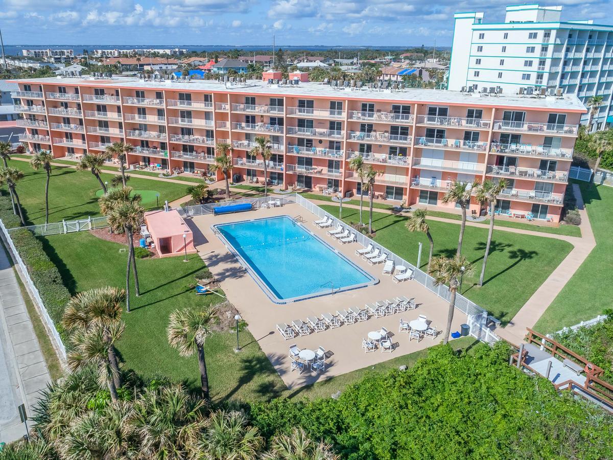 Cocoa Beach Towers Exteriér fotografie